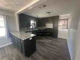 featured image of 3007 S Washington St