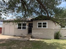 featured image of 3006 N Vernon St