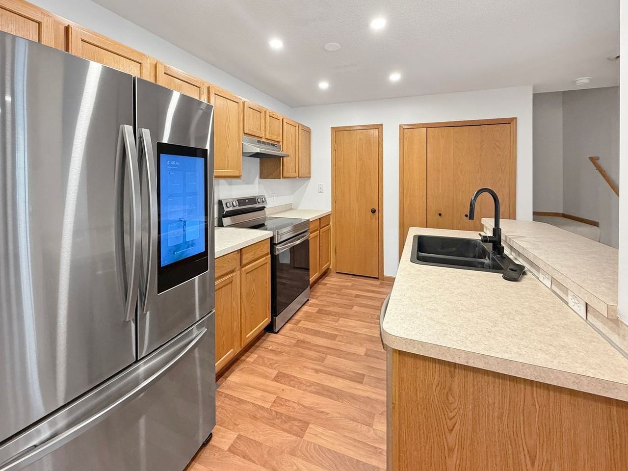 1389 Highpoint Curv - Photo 4 of 14