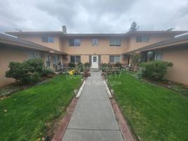 featured image of 1101 W Margaret St #D