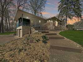 featured image of 2541 Lakewood Ln