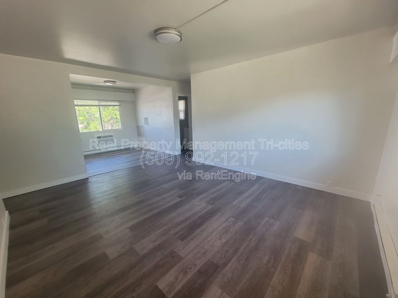 1101 W Margaret St #H - Photo 2 of 7