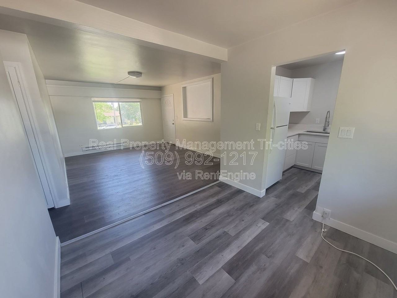 1101 W Margaret St #H - Photo 3 of 7