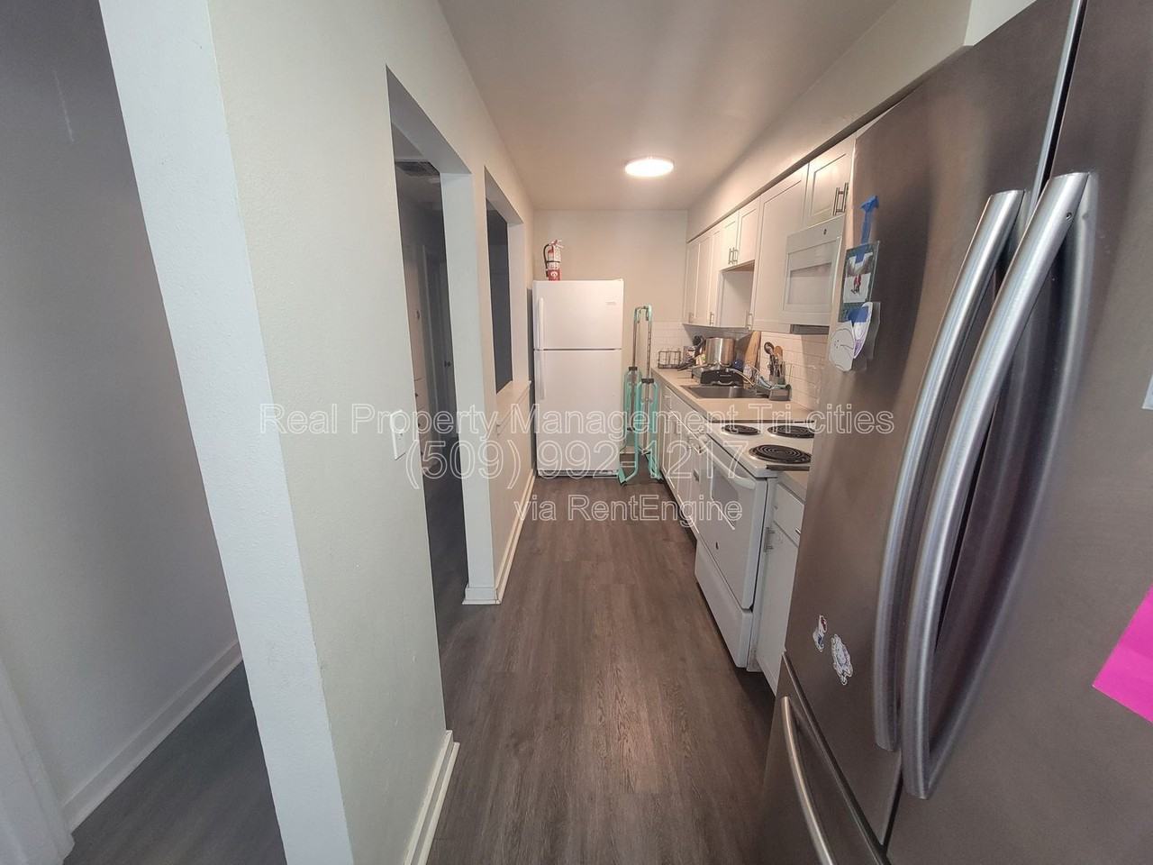 707 W Shoshone St - Photo 3 of 7