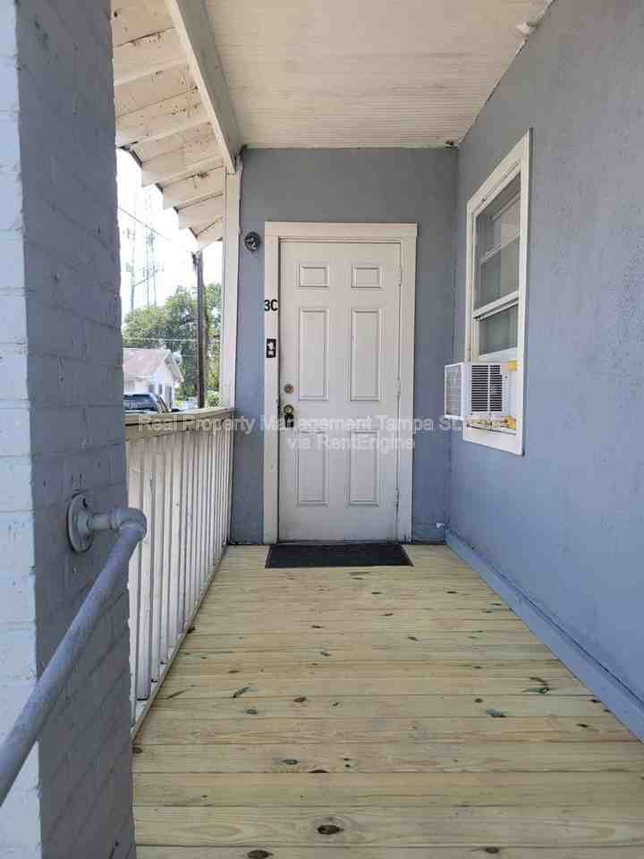 803 E Lake Ave #C3 - Photo 3 of 10