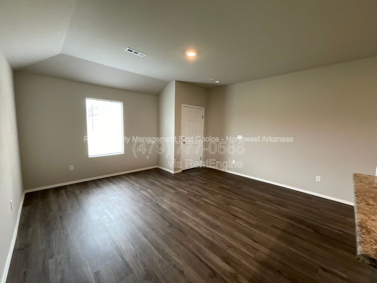 2608 S Silver St - Photo 2 of 17