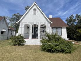 2409 Beech Ave - Photo 1 of 1
