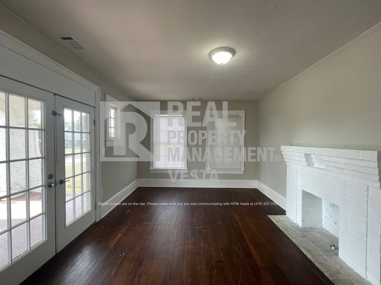 2409 Beech Ave - Photo 2 of 13