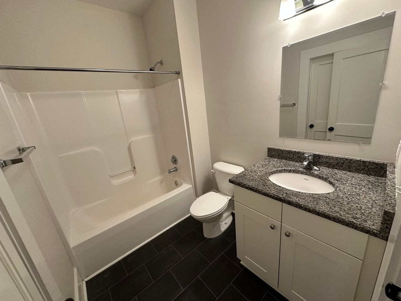 1268 College St #3 - Photo 7 of 12