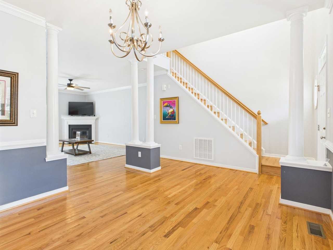 12017 Hunton Crossing Pl - Photo 3 of 50