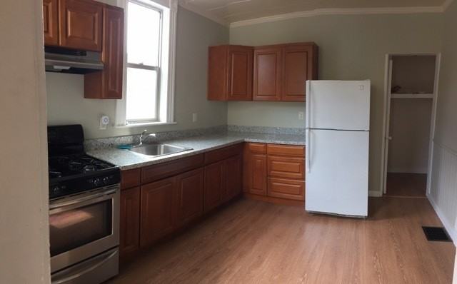 25 Se 26th Ave #1 - Photo 7 of 18