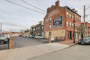 1710 E Franklin St #17 - Photo 1 of 1