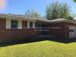featured image of 516 Inwood Dr