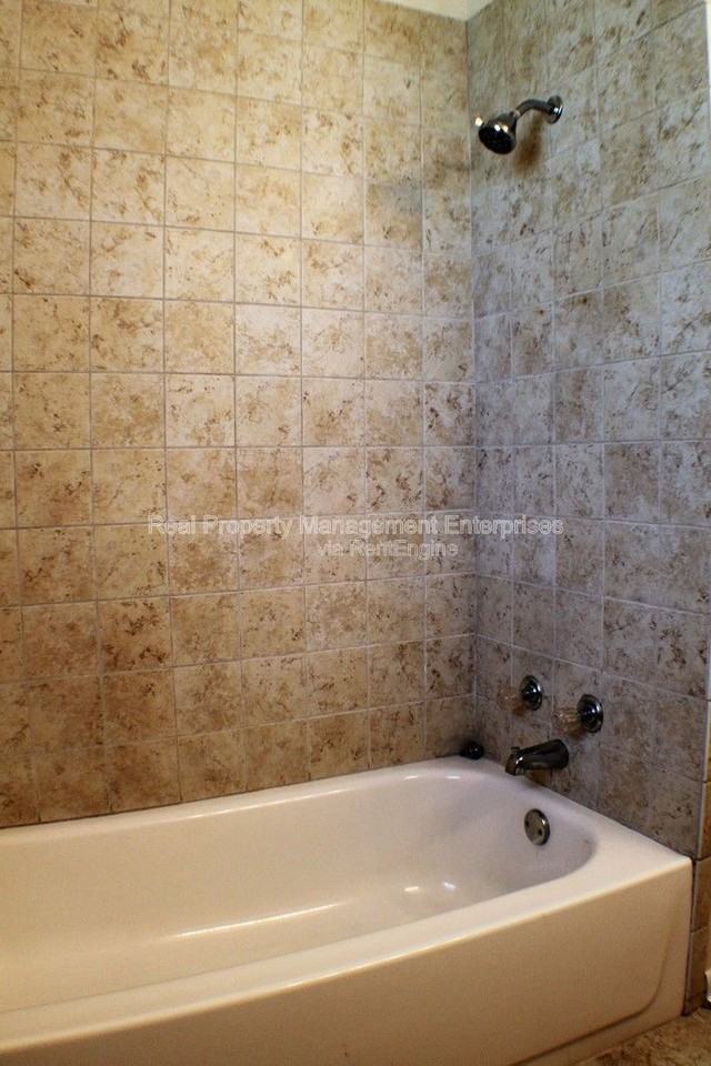 516 Inwood Dr - Photo 6 of 16
