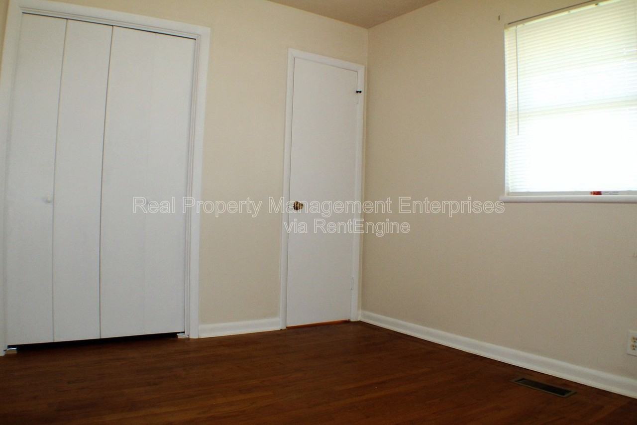 516 Inwood Dr - Photo 7 of 16