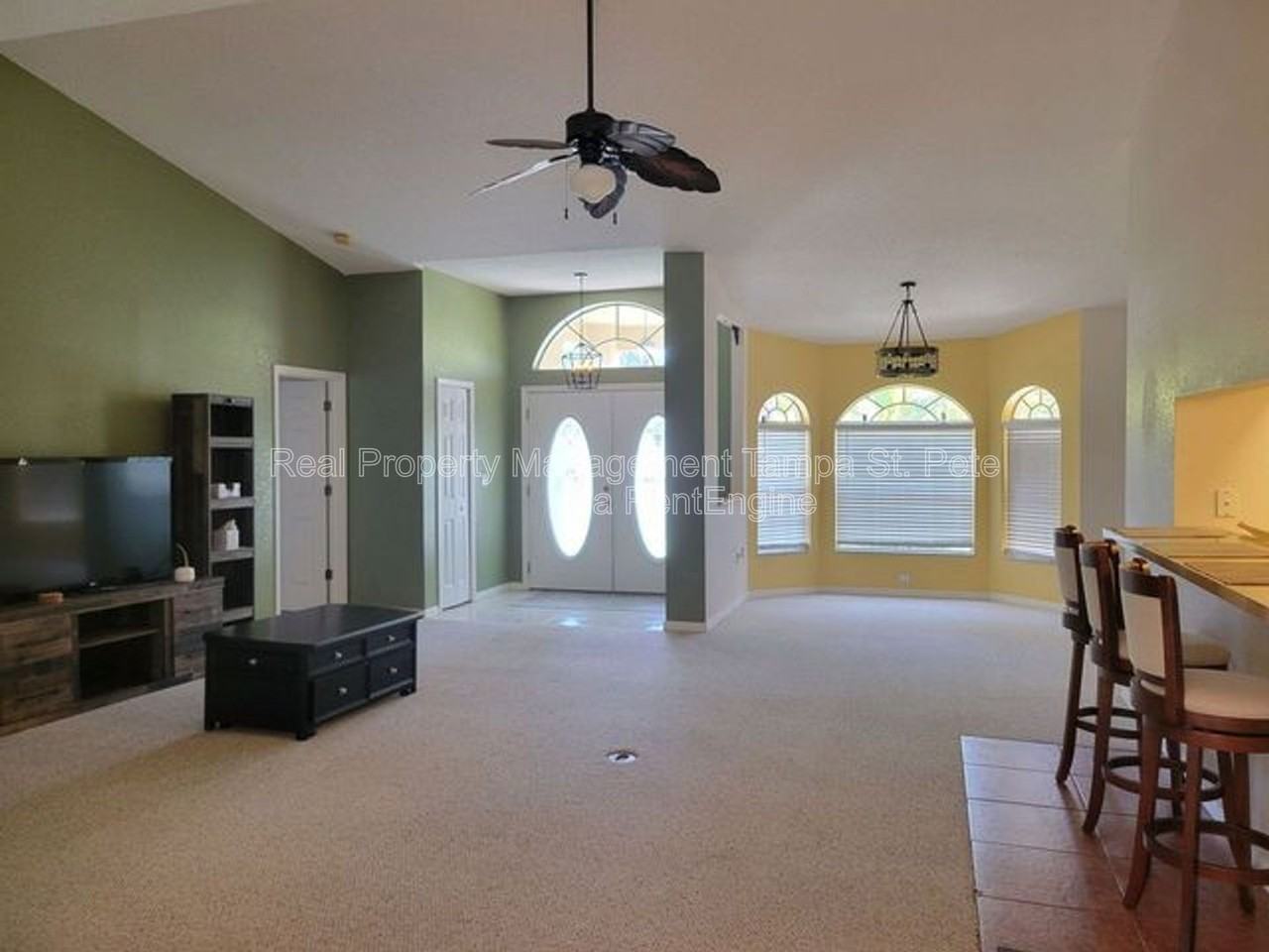 12263 Birch St - Photo 5 of 31