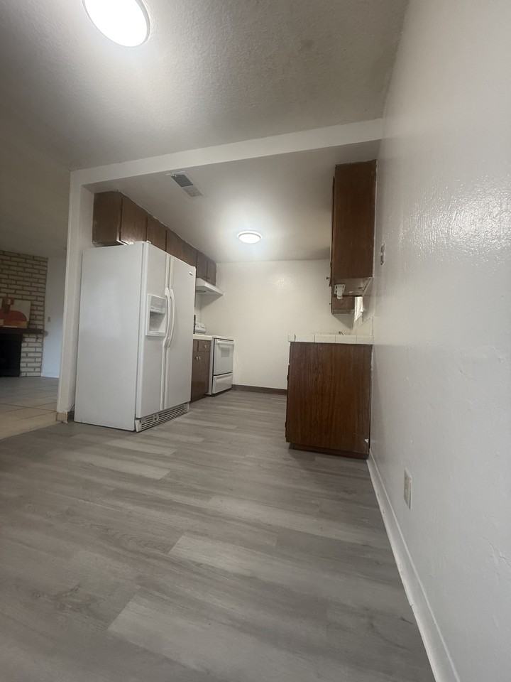 7 Ponce De Leon Ave #7 - Photo 2 of 14