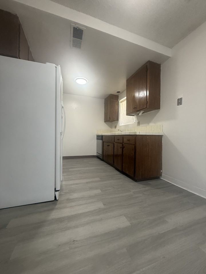 7 Ponce De Leon Ave #7 - Photo 4 of 14