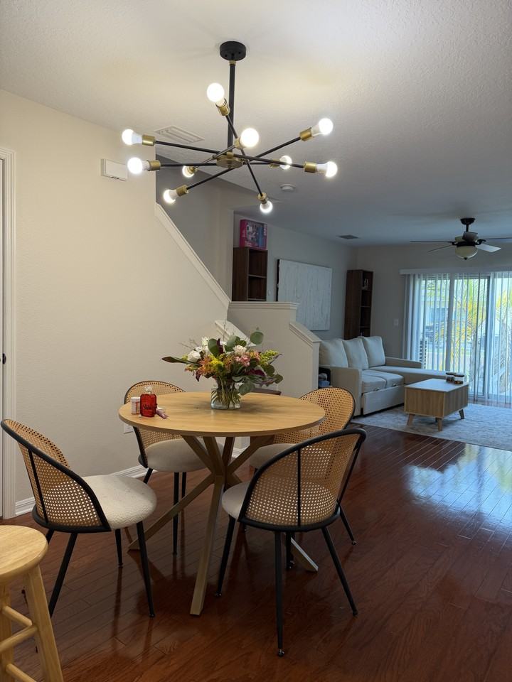 2549 Harn Blvd #2 - Photo 4 of 17