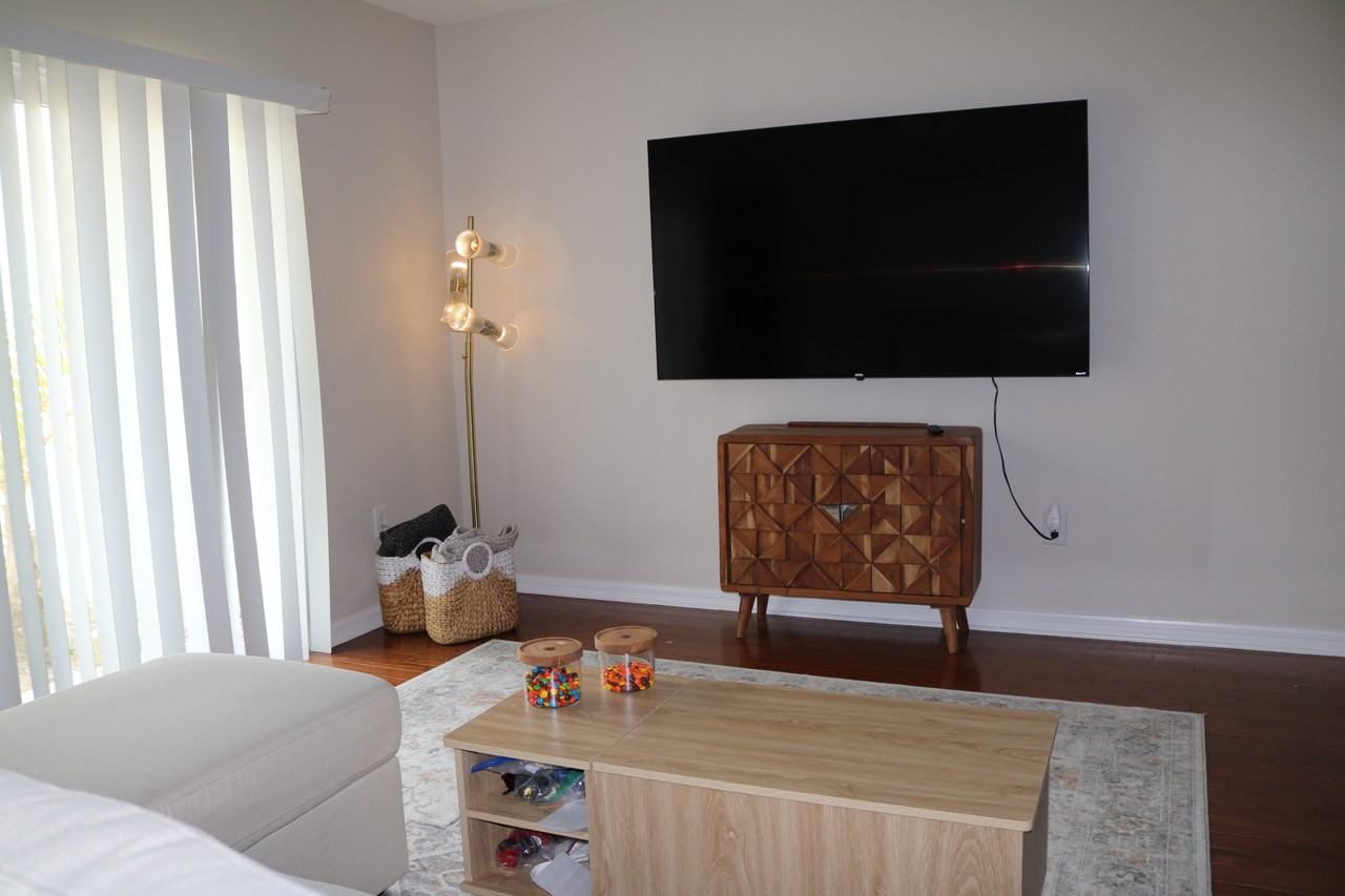 2549 Harn Blvd #2 - Photo 5 of 17
