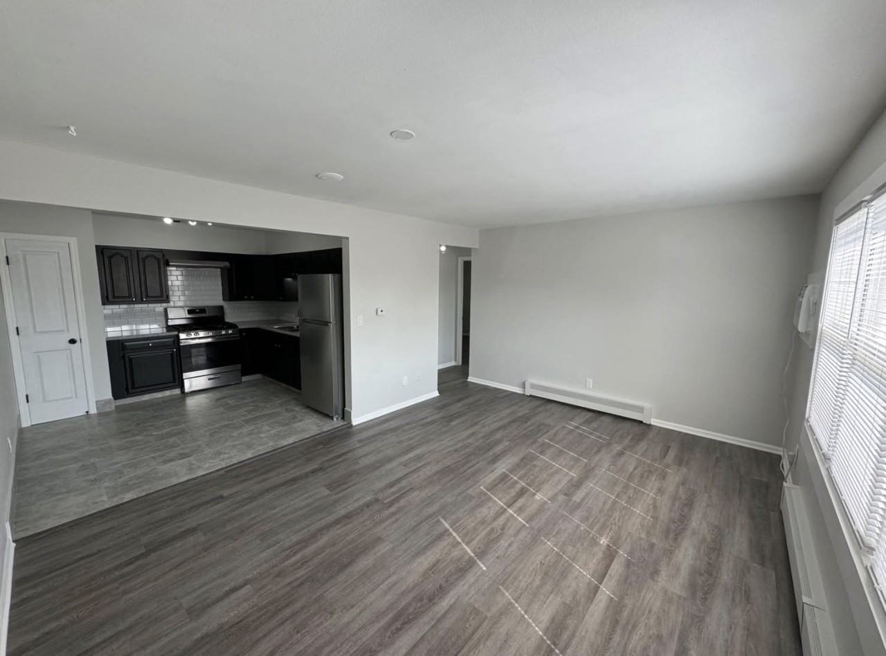 409 Oakland Ave #2 - Photo 4 of 5