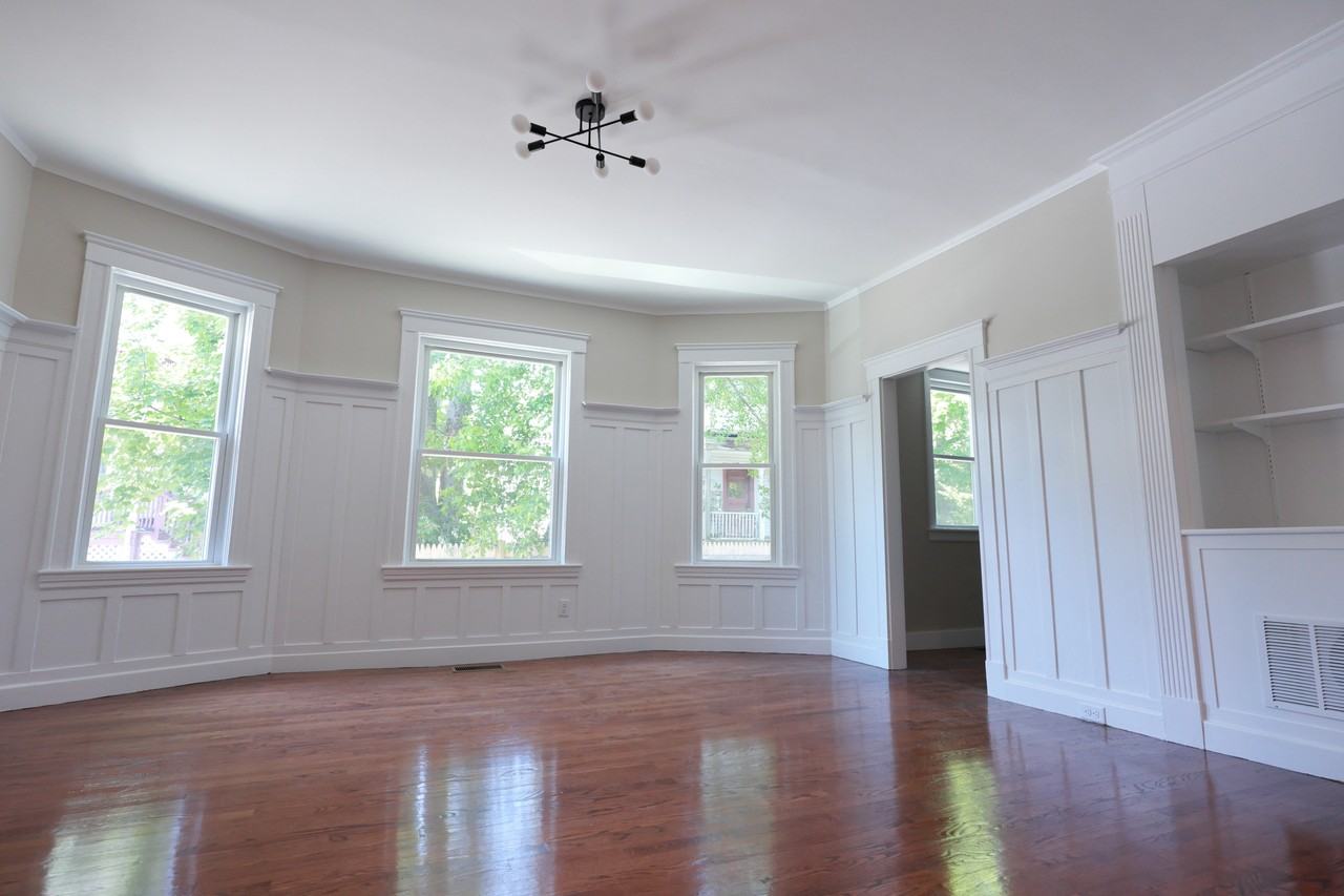 37 George St #NA - Photo 3 of 17