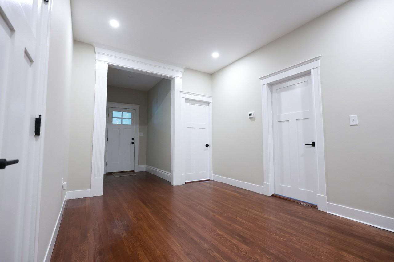 37 George St #NA - Photo 6 of 17