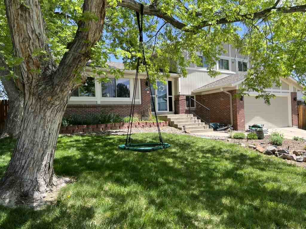 13485 W Warren Cir #NA - Photo 2 of 14