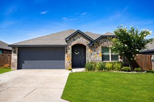 1032 Fairfax Dr #NA - Photo 1 of 1