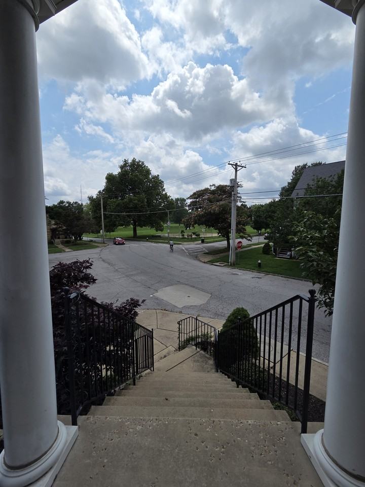 2736 Sublette Ave #NA - Photo 7 of 26