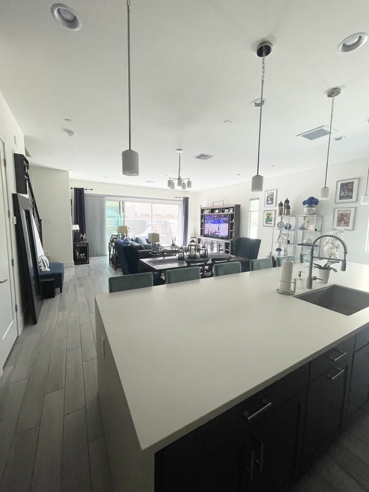 7425 E Via De Luna Dr #7245 - Photo 4 of 16