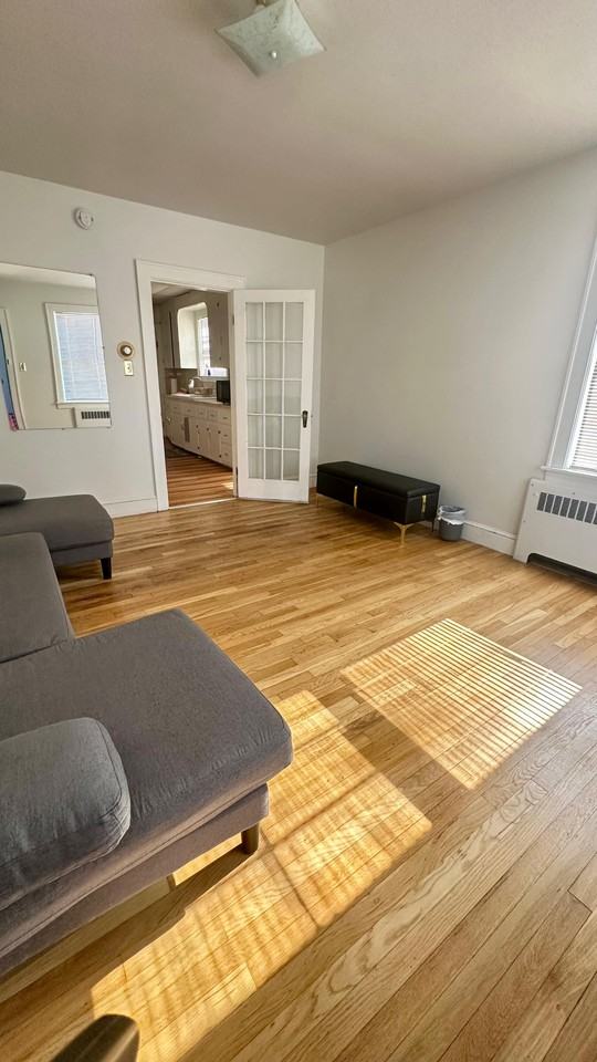 616 Harvard St #2 - Photo 7 of 9