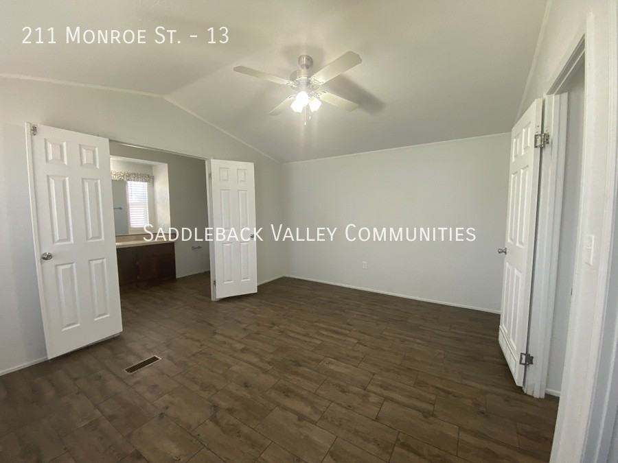 211 Monroe St #13 - Photo 6 of 13