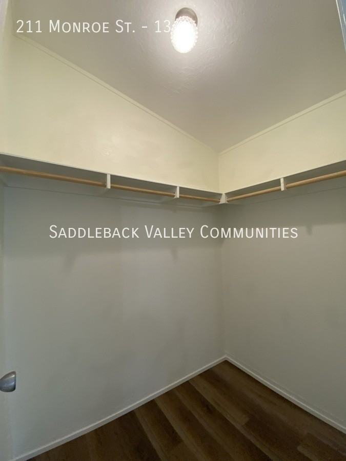 211 Monroe St #13 - Photo 7 of 13