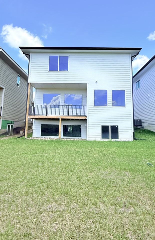 1100 Nw Sproul Dr #NA - Photo 3 of 34