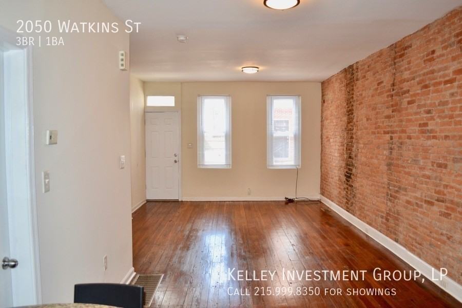 2050 Watkins St - Photo 7 of 40
