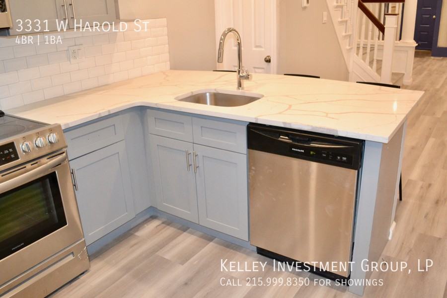 3331 W Harold St - Photo 4 of 44