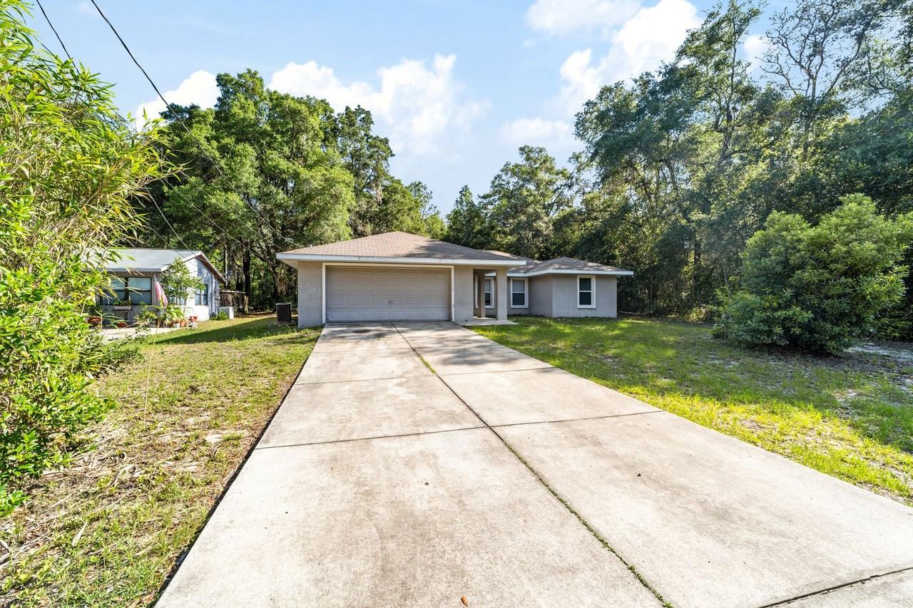 19619 Sw Eagle Dr - Photo 3 of 36