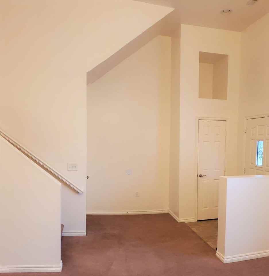 31 Fuller Cir - Photo 4 of 20