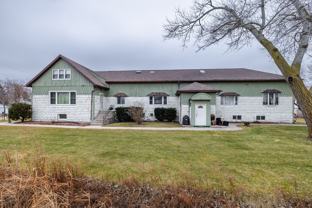 N8095 Lakeshore Dr - Photo 1 of 1