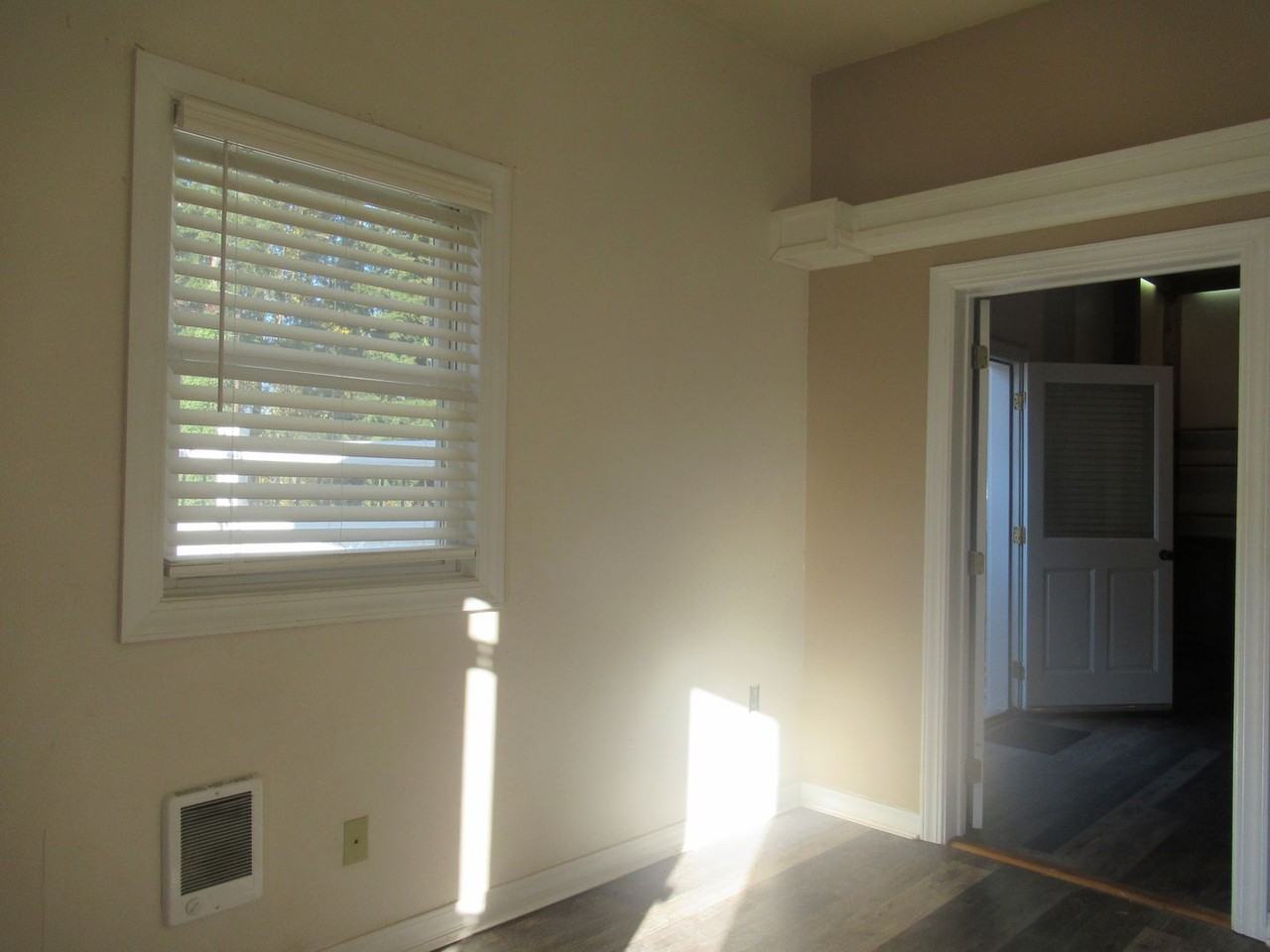 19808 Se 8th St - Photo 4 of 16