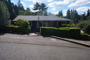 featured image of 4623 Sw 47th Ave