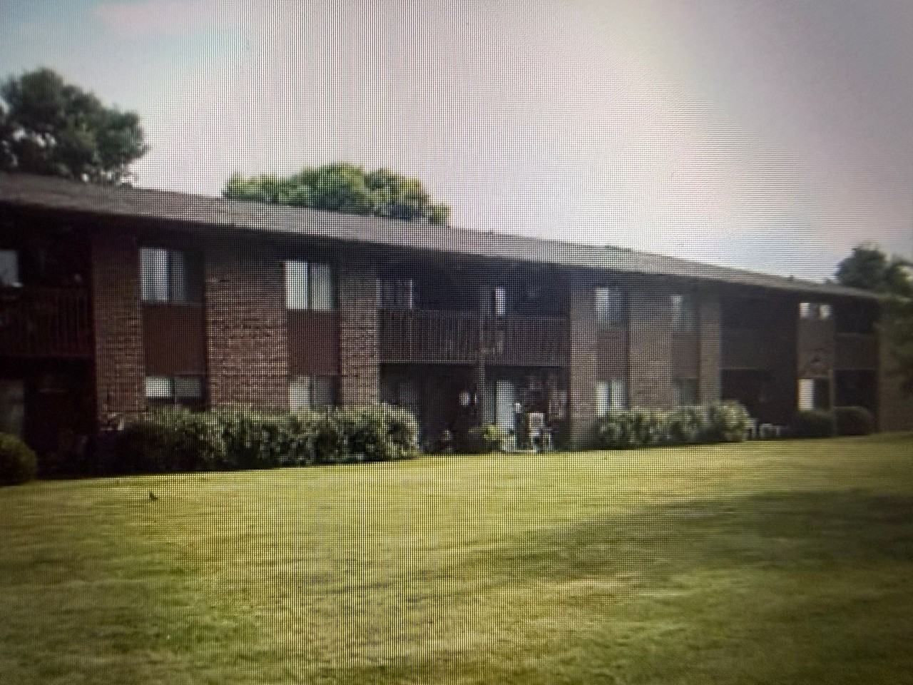 1105 Rock Ave - Photo 4 of 26
