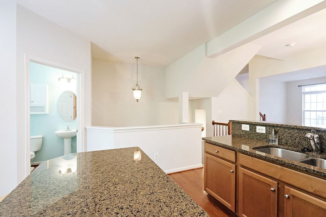 914 Bing Ln - Photo 6 of 27