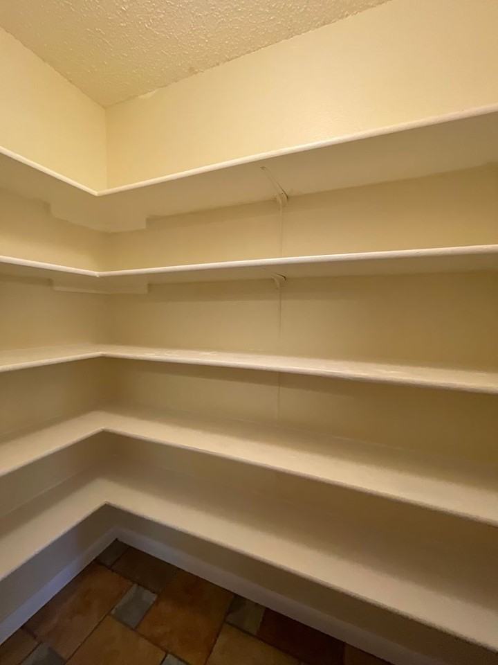 7926 Ruby Mdw - Photo 7 of 18