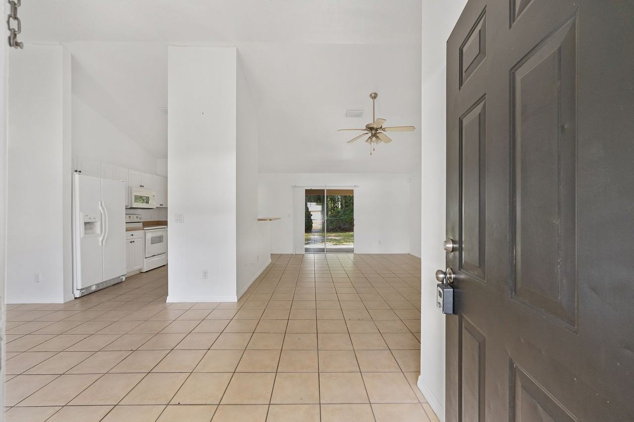 13055 Sw 76th Ct - Photo 4 of 32
