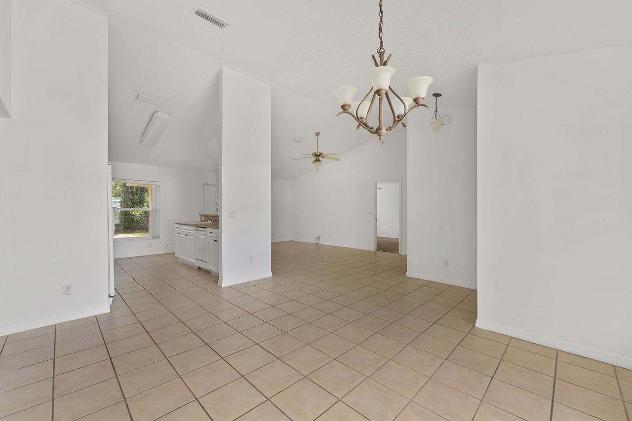 13055 Sw 76th Ct - Photo 5 of 32