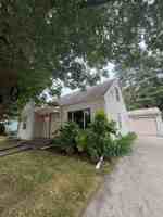 featured image of 11426 Crestwood Dr S