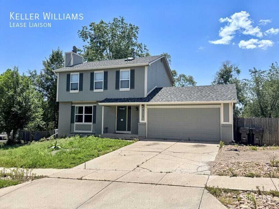 2115 Rimwood Dr - Photo 4 of 13