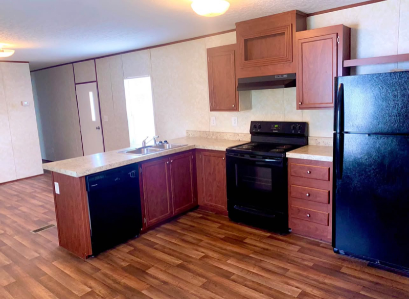 104 Persimmon Dr - Photo 5 of 20